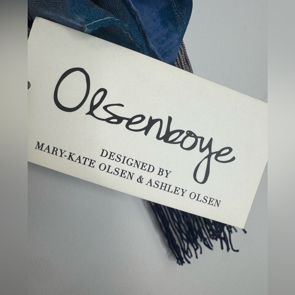 NWT Olsenboye Square Scarf Tassels Fringe Turquoise Designer Olsen twins wrap - Picture 5 of 6